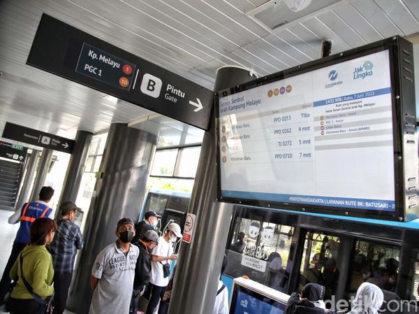 Halte TJ Senen Sentral Kembali Beroperasi, Begini Potretnya