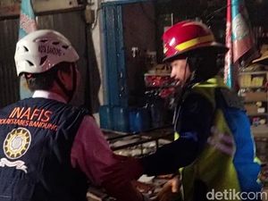 Polisi Selidiki Penyebab Tewasnya Korban Kebakaran Pasar Caringin