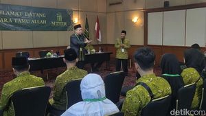 Maktour Lepas Calon Jemaah Haji Gelombang I Al-Fath Program Arbain