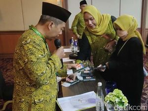 Maktour Lepas Calon Jemaah Haji Gelombang 1 Al-Fath Program Arbain Maktour Lepas Calon Jemaah Haji Gelombang 1 Al-Fath Program Arbain