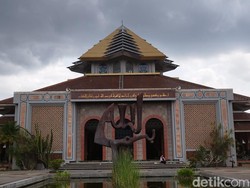 Persiapan Jelang Idul Adha, Jamaah Shalahuddin UGM Gelar Sajadha