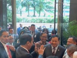 Momen Tawa Lepas Jokowi dan Prabowo di Kuala Lumpur