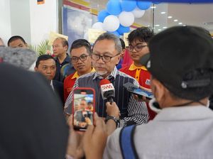 Ditanya soal Koalisi PAN-PDIP, Zulhas: Lagi Proses