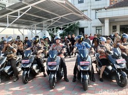 Pemkot Solo Bagikan Motor Listrik untuk Lurah-Camat, Begini Wujudnya
