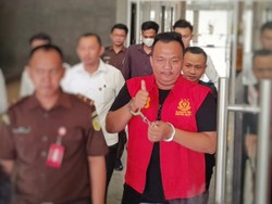 Sisco Pelapor Sekdis yang Lakukan Pemerasan Tersangka Kasus Suap