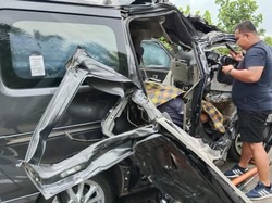 Kronologi Sopir Luxio Tewas-Mobil Ringsek Tabrak Truk di Banyuasin