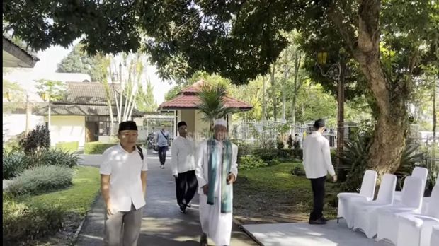 Rumah Dinas Sahrul Gunawan Ditempati Bareng Dine