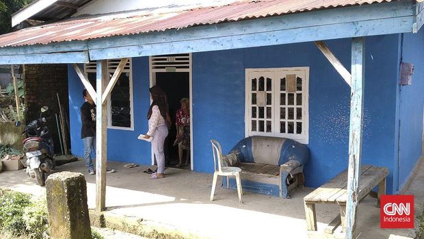 Siswi SMP vs Pemkot Jambi Berakhir Damai, Kritik Tetap Lanjut Kasus dugaan pencemaran nama baik yang dilaporkan Pemerintah Kota (Pemkot) Jambi dengan siswi SMP berinisial SFA (15) sebagai terlapor, berakhir damai setelah proses mediasi restorative justice.