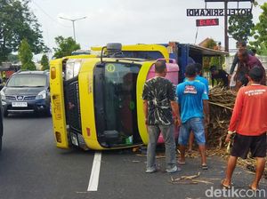 Truk Muatan Tebu Terguling di Jalan Jogja-Solo Klaten, Begini Kondisinya