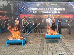 Bea Cukai Banten Musnahkan 40 Juta Batang Tembakau-Miras Senilai Rp 48,85 M