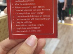 1.000 Selebaran Dos and Donts Dibagikan untuk Turis yang Mendarat di Bali
