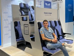 Bangku Pesawat Double Decker, Yay or Nay?