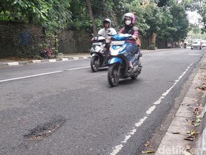 Horor Jalan Tamansari Bandung: Jalan Berlubang dan Gelap Horor Jalan Tamansari Bandung: Jalan Berlubang dan Gelap