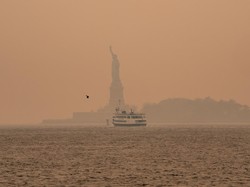 Kabut Asap Selimuti New York Buntut Kebakaran Hutan Kanada