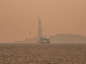 Curhat Warga New York Sulitnya Bernapas Imbas Polusi Terburuk Sepanjang Sejarah Curhat Warga New York Sulitnya Bernapas Imbas Polusi Terburuk Sepanjang Sejarah