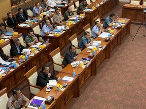Rapat dengan Komisi I DPR, Lemhanas Usul Anggaran 2024 Rp 331 M Rapat dengan Komisi I DPR, Lemhanas Usul Anggaran 2024 Rp 331 M