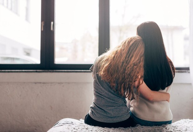 Saatnya berdamai dengan diri sendiri juga dengan semua orang yang pernah menyakitimu.