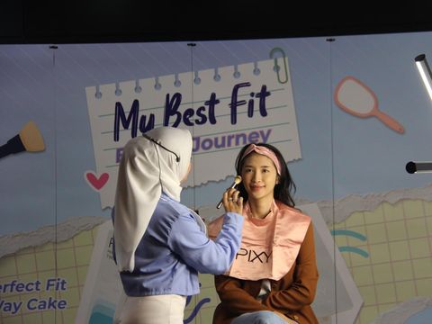 Makeup Class di PIXY Goes To Campus Universitas Brawijaya