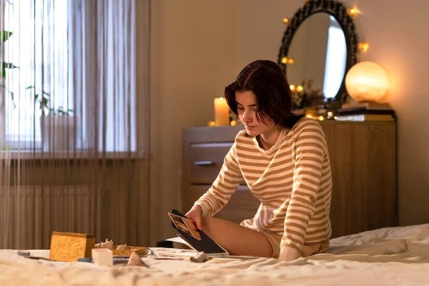 Atasi trust issue dimulai dengan mengakui pikiran dan perasaan diri sendiri dulu.