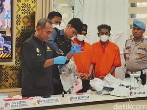 5,4 Kg Sabu asal Pekanbaru Dimusnahkan di Palembang, 2 Tersangka