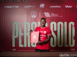 Kepincut Sejak Lama, Persis Solo Sukses Gaet Penyerang Moussa Sidibe.