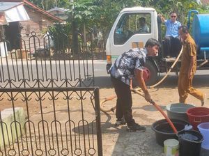 Warga Bengkulu Selatan Kesulitan Air Bersih Setelah 4 Bulan Dilanda Kemarau Warga Bengkulu Selatan Kesulitan Air Bersih Setelah 4 Bulan Dilanda Kemarau