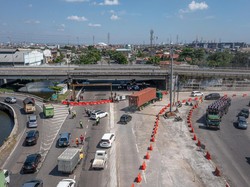 Kendaraan Makin Padat di Semarang, Bikin Macet Sana-sini