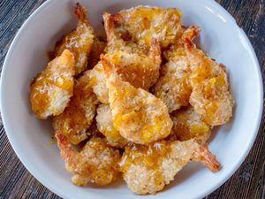 Resep Udang Goreng Krispi Saus Madu Jeruk yang Renyah Gurihnya Spesial