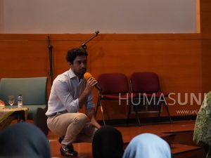 Reza Rahadian Jadi Dosen di UNJ lewat Praktisi Mengajar Reza Rahadian Jadi Dosen di UNJ lewat Praktisi Mengajar