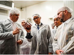 Pabrik Rendang di Bulgaria Produksi 30 Ton/Bulan, Sandiaga: Rendang Mendunia!