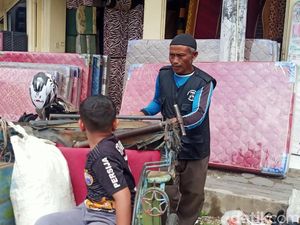Tukang Becak di Banjarnegara Ini Bisa Haji 2 Kali, Begini Kisahnya