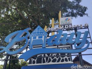 Baduy Dalam Minta Dibersihkan dari Sinyal Internet Baduy Dalam Minta Dibersihkan dari Sinyal Internet