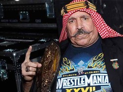 Pegulat Muslim The Iron Sheik Eks Juara WWE Meninggal, Sakit Apa?
