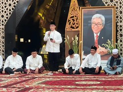 Gema Yasin dan Tahlil Iringi Haul ke-10 Mendiang Taufiq Kiemas