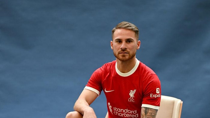 KIRKBY, ENGLAND - JUNE 08: (THE SUN OUT, THE SUN ON SUNDAY OUT) Alexis Mac Allister signing for Liverpool Football Club at AXA Training Centre on June 08, 2023 in Kirkby, England. (Photo by Andrew Powell/Liverpool FC via Getty Images)