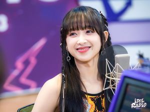 Viral Dita Karang Disebut Pandai Promosikan Indonesia saat Talkshow di Korea Viral Dita Karang Disebut Pandai Promosikan Indonesia saat Talkshow di Korea