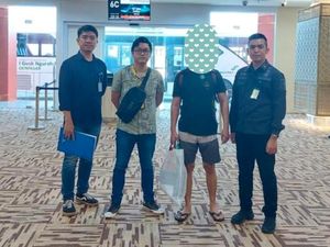 3 WNA Dideportasi dalam Sehari, Salah Satunya Bule Denmark Pamer Kemaluan 3 WNA Dideportasi dalam Sehari, Salah Satunya Bule Denmark Pamer Kemaluan