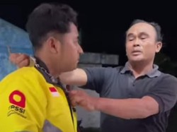 Aksi Bang Jago di Kalsel Piting Leher Driver Ojol Pakai Borgol