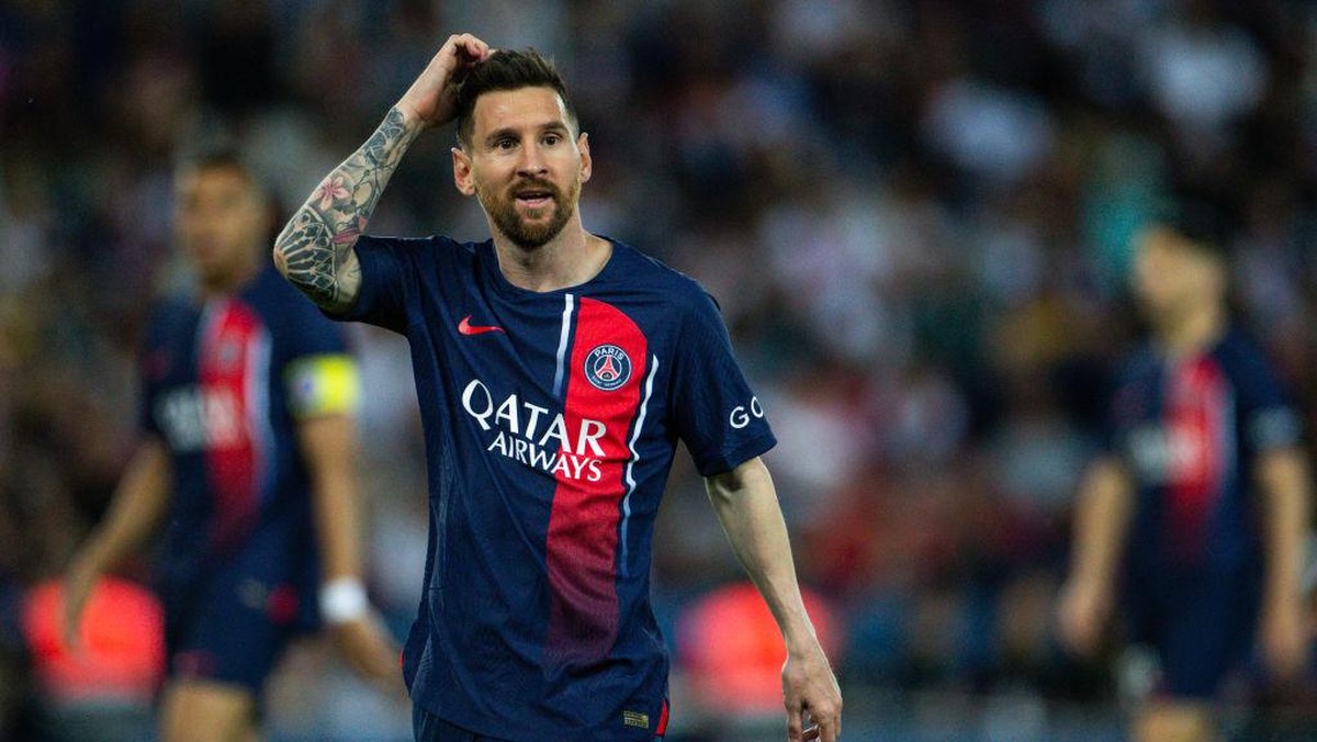 Lionel Messi saat berseragam PSG. Foto: Anadolu Agency via Getty Images/Anadolu Agency