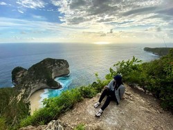 Pantai Kelingking Bali akan Dipasangi Lift Kaca Setinggi 182 Meter