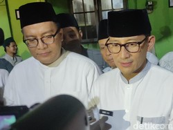 Kunjungi Ponpes Semarang, Sandiaga Ajak Santri Buka Lapangan Kerja