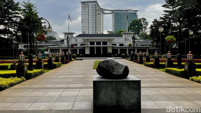 Suasana Balai Kota Bandung dikala digeledah KPK