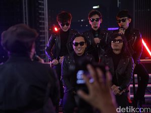 The Changcuters Loyalis dan Gila-gilaan Pada Rock N Roll The Changcuters Loyalis dan Gila-gilaan Pada Rock N Roll