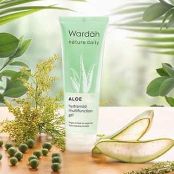 Wardah Nature Daily Aloe Hydramild Multifunction Gel