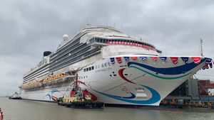Wow! Penampakan Kapal Pesiar Raksasa Buatan China