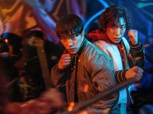 Review Bloodhounds: Drakor Gebuk-Gebukan yang Mantap! Review Bloodhounds: Drakor Gebuk-Gebukan yang Mantap!