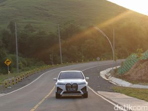 Nggak Sampai Setengah Harga Mobilnya, Ini Banderol Baterai Mobil Listrik BMW