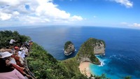 Di Balik Keindahannya, Pantai Kelingking-Broken Beach Ternyata Belum Dialiri Air Bersih