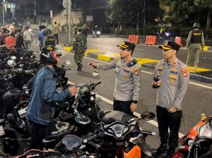 Respons Keluhan Warga soal Trek-trekan, Polres Jaksel Patroli di Kuningan-Tebet