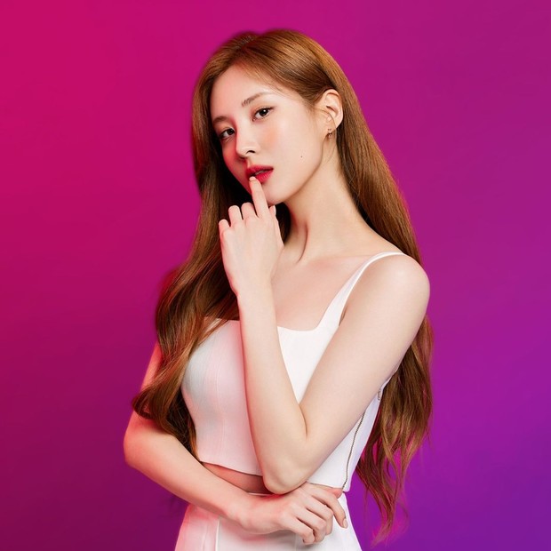 Potret Seohyun dalam pemotretan untuk brand Foodology